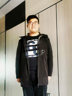 逄昔昊
